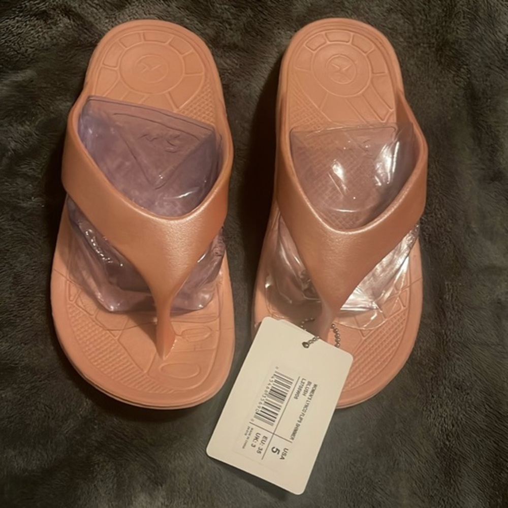 Aetrex Women’s Lynco Maui Orthotic Water Flip Flop Sandals Shimmering Blush